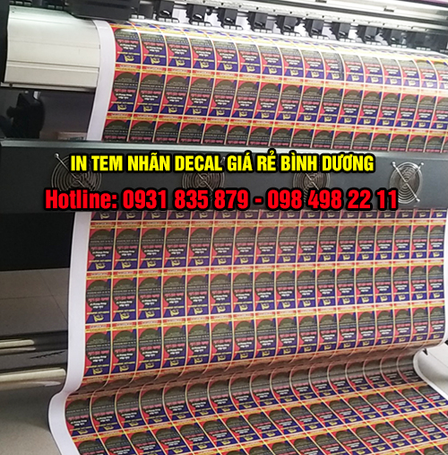 In tem nhãn decal giá rẻ tại xưởng ở Bình Dương